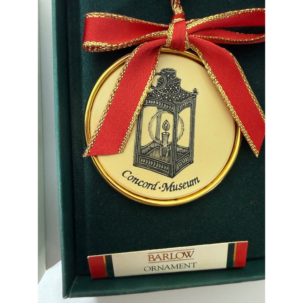 Barlow Concord Museum Lantern Ornament Gold Tone Scrimshaw Style 195S52 Vintage